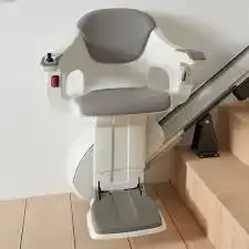 Indoor straight stair lift